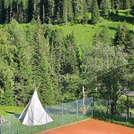 Kinder- Und Familienhotel Nockalm Іннеркремс Екстер'єр фото