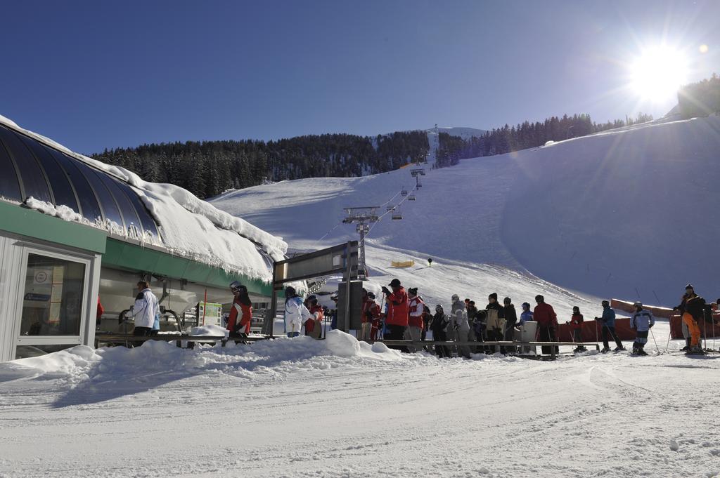 Kinder- Und Familienhotel Nockalm Іннеркремс Екстер'єр фото