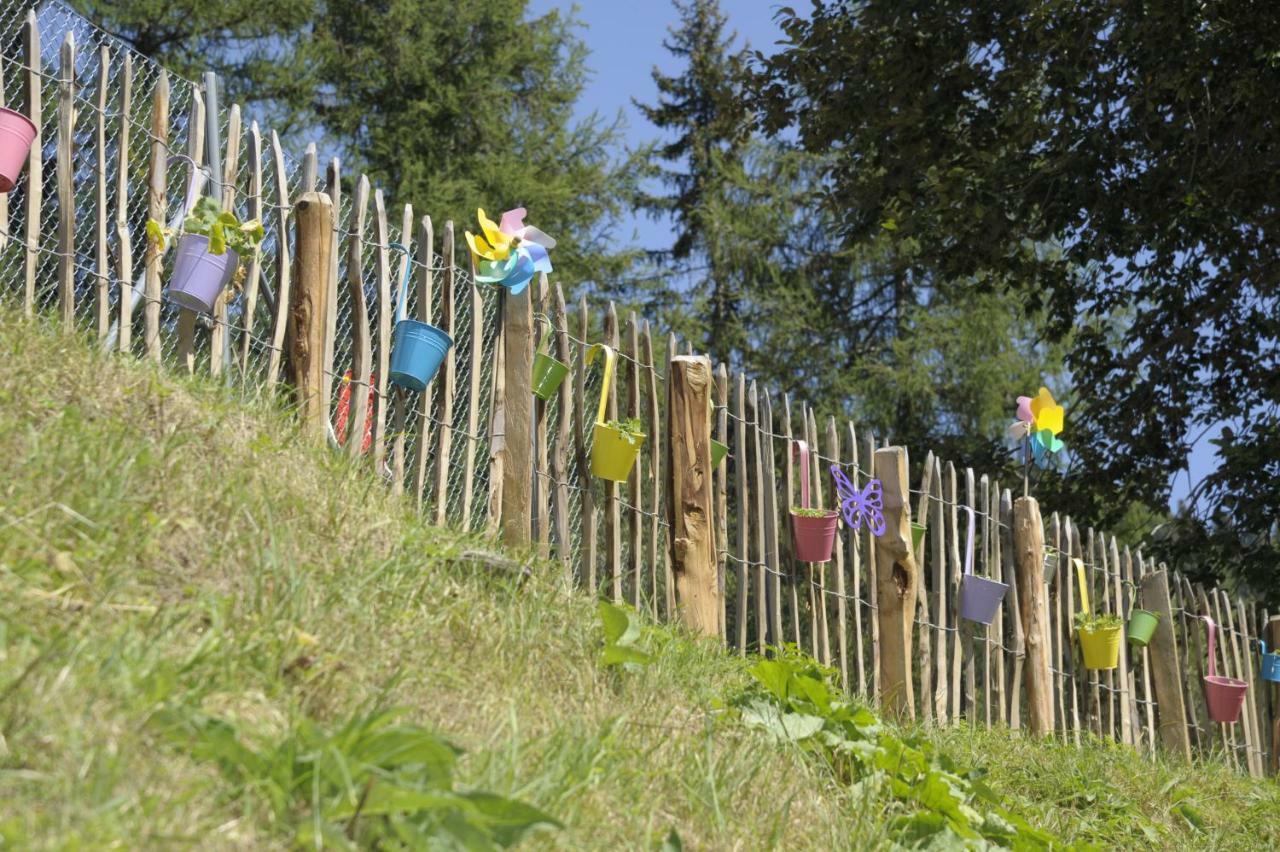 Kinder- Und Familienhotel Nockalm Іннеркремс Екстер'єр фото