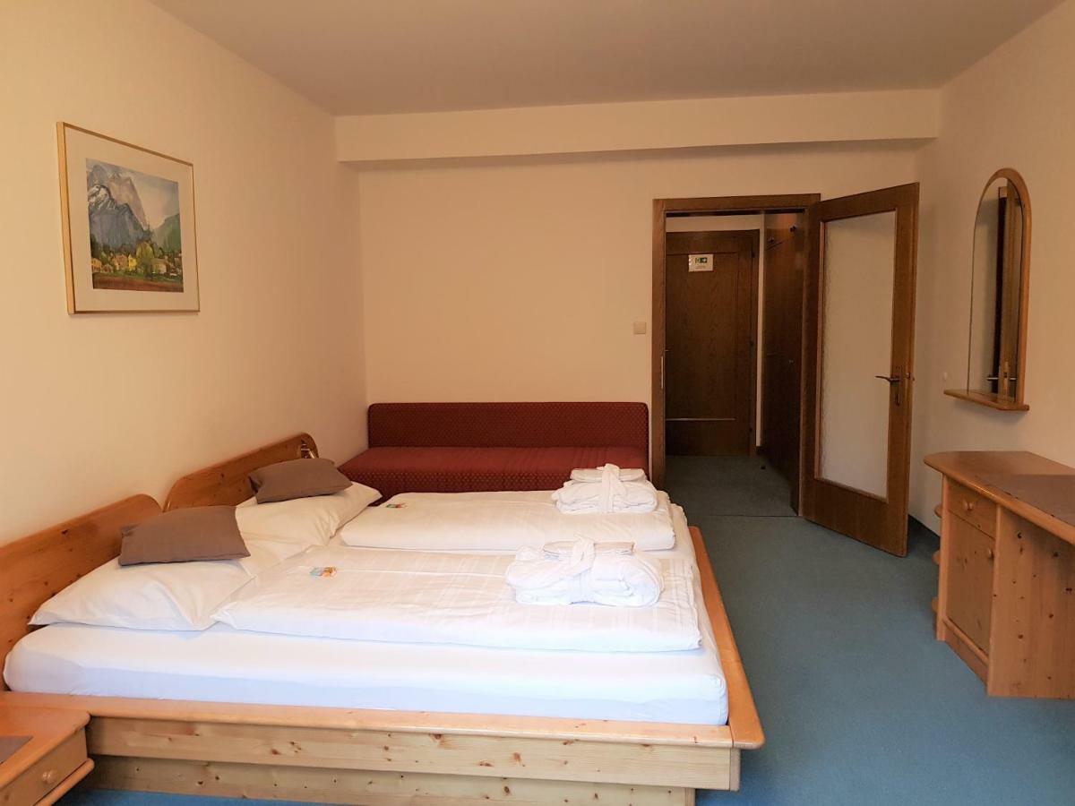 Kinder- Und Familienhotel Nockalm Іннеркремс Екстер'єр фото
